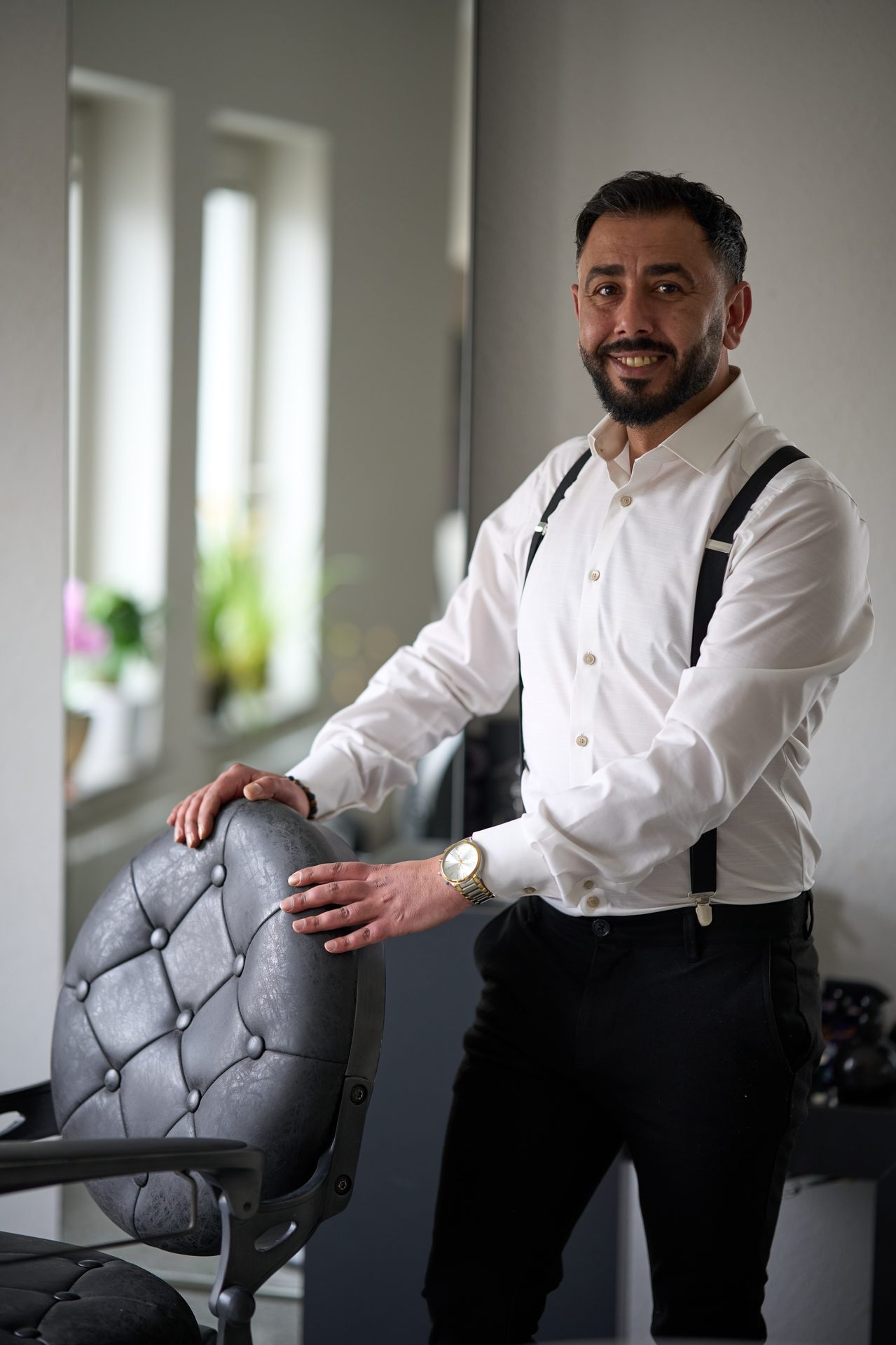 Ammar Alkhalaf am Barber-Stuhl